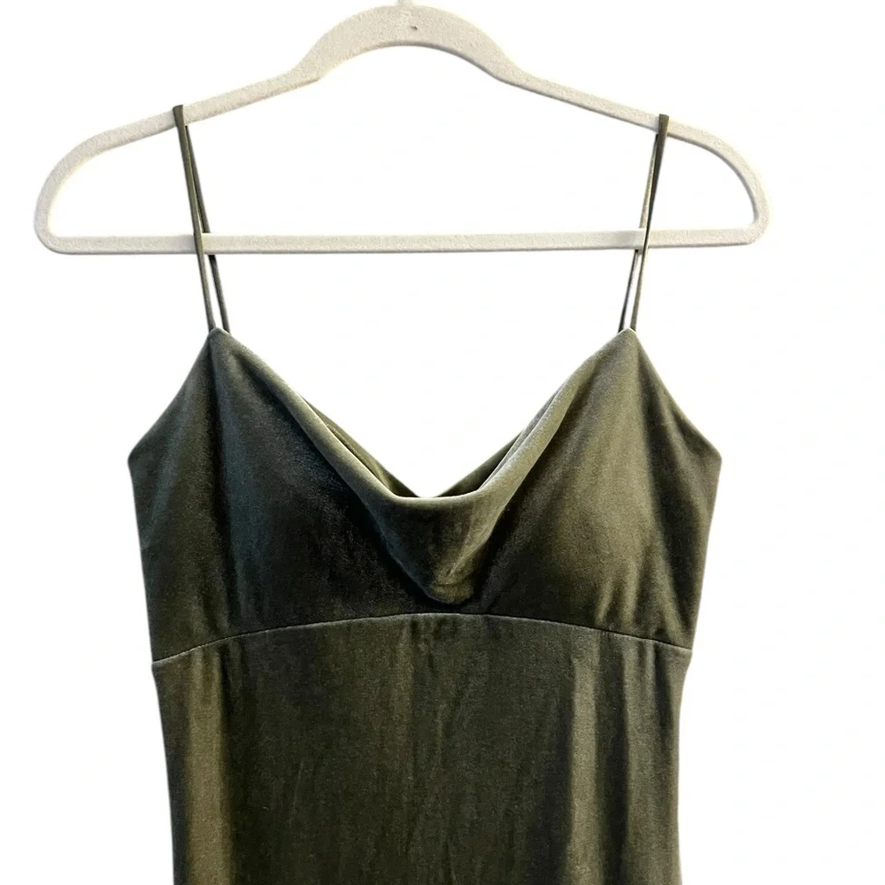 Jenny Yoo Saba Velvet Cowl Neck Slip Gown. Sage Green. Maxi Length. Size 2 - Picture 4 of 16
